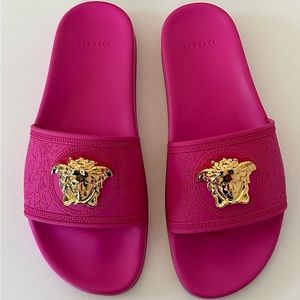 Versace Palazzo Slides